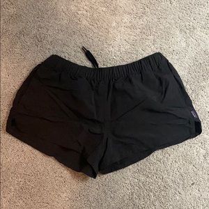 Patagonia Barely There Baggies Black Womens Medium